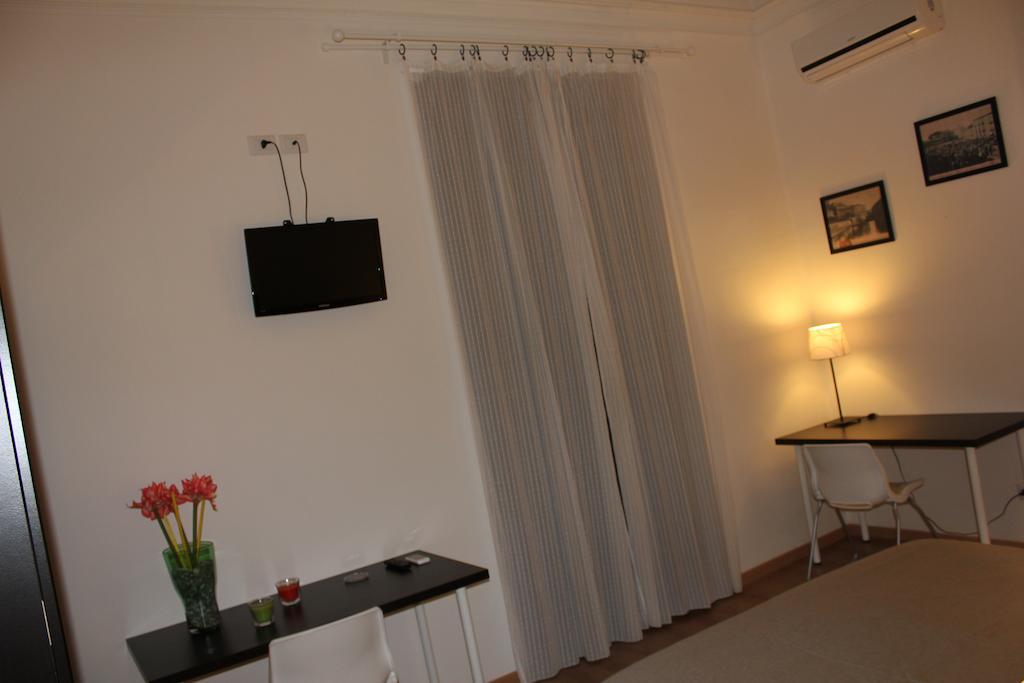 Giro B&B Katanya Oda fotoğraf