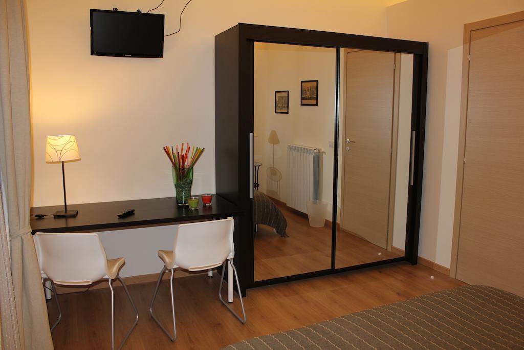 Giro B&B Katanya Oda fotoğraf